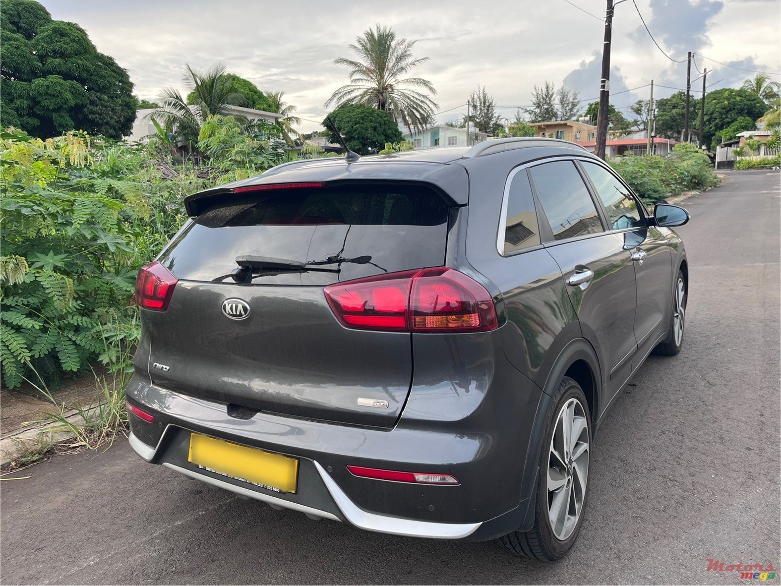 2019' Kia Niro photo #4