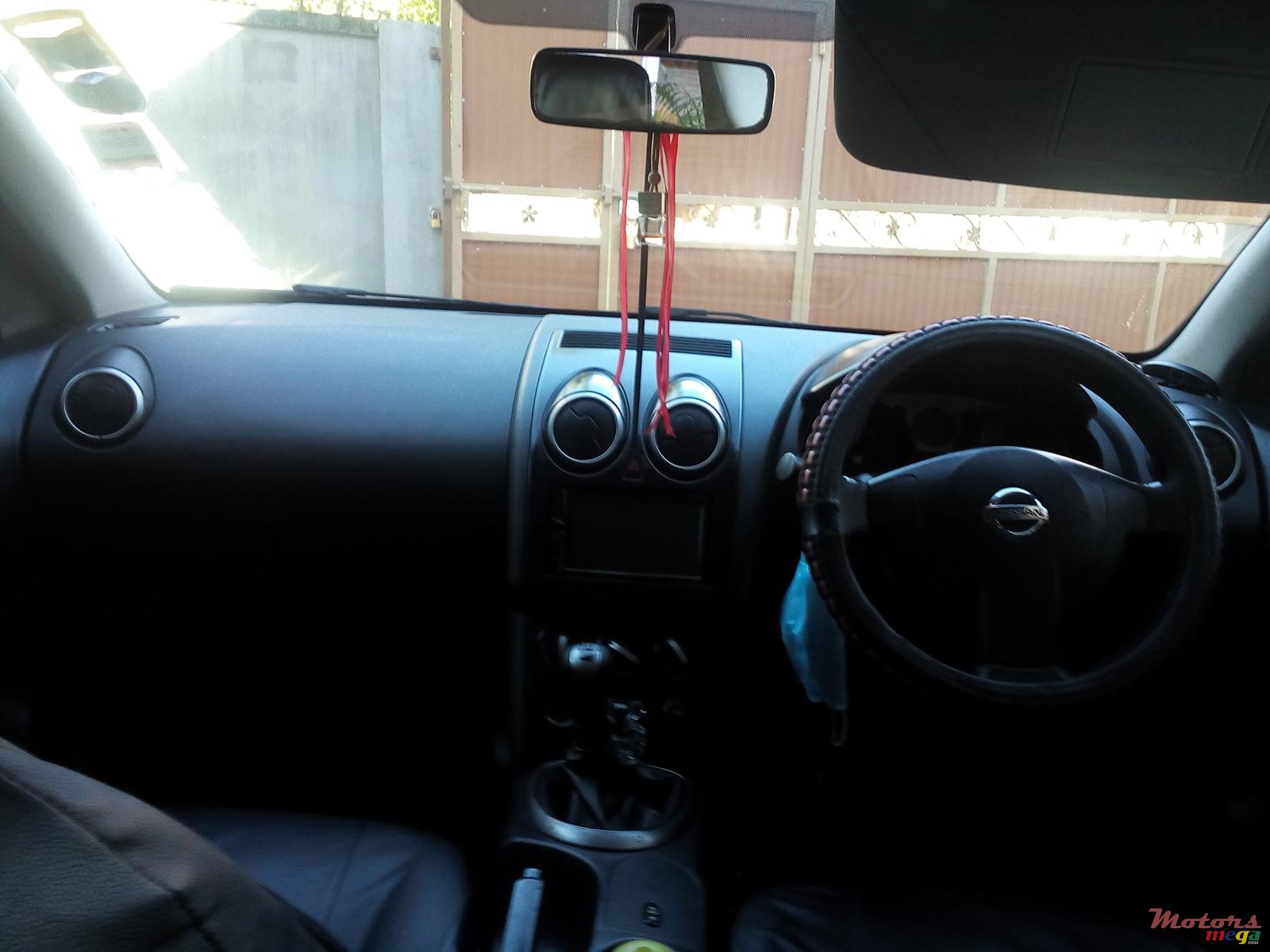 2009' Nissan Qashqai photo #1