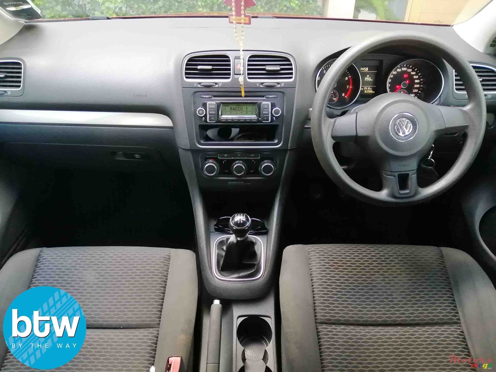 2010' Volkswagen Golf 6 photo #4