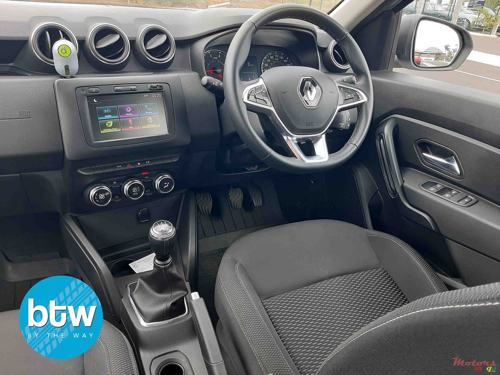 2019' Renault Duster photo #6