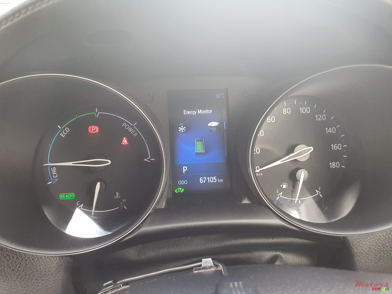 2016' Toyota C-HR photo #4