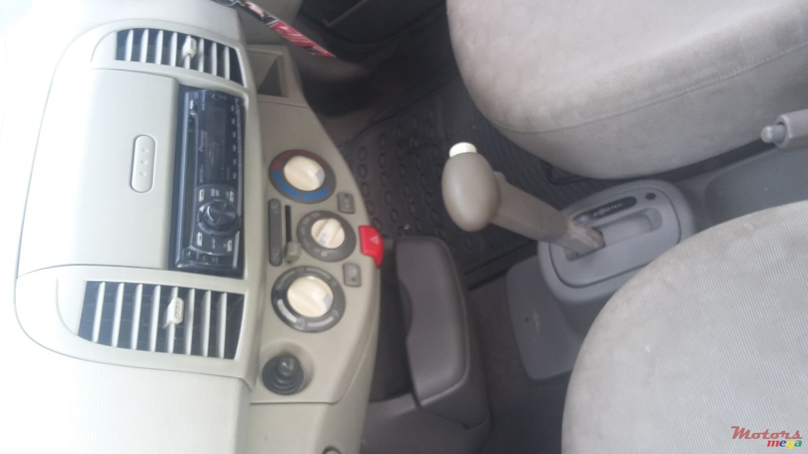 2005' Nissan March photo #3