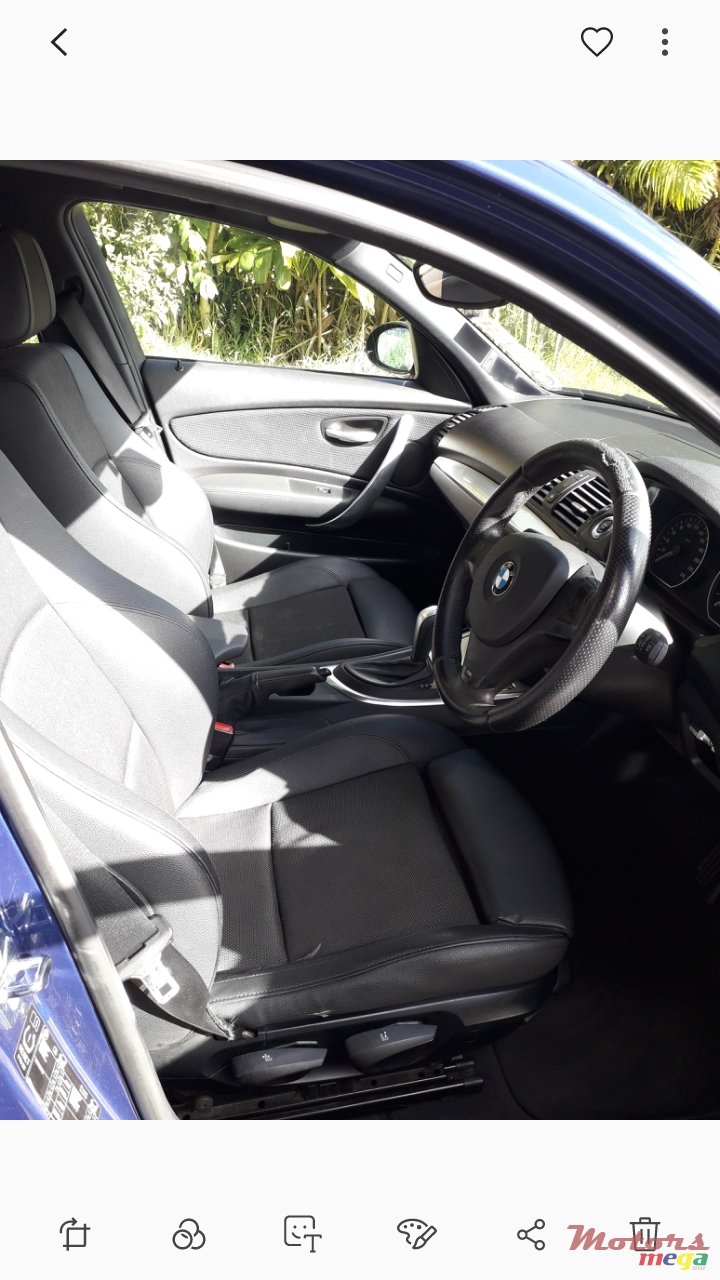 2009' BMW 1 Series photo #4