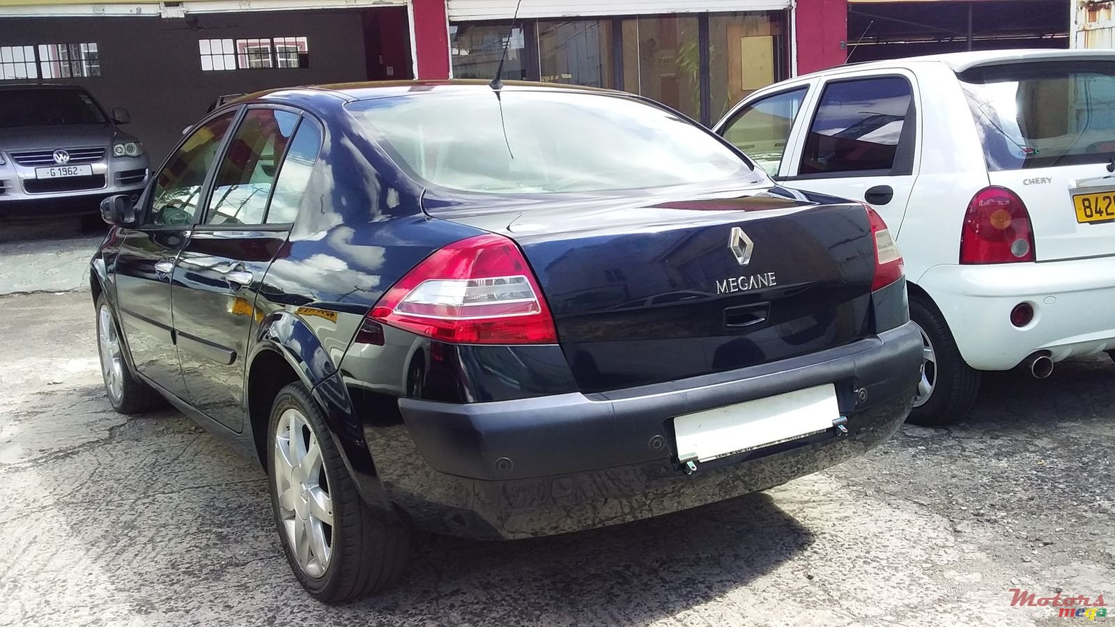 2008' Renault Megane photo #4