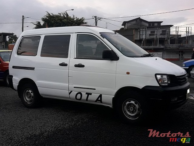 1996' Toyota Town Ace photo #3