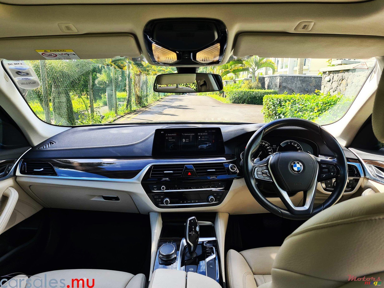 2017' BMW 530 e Luxury Line photo #6