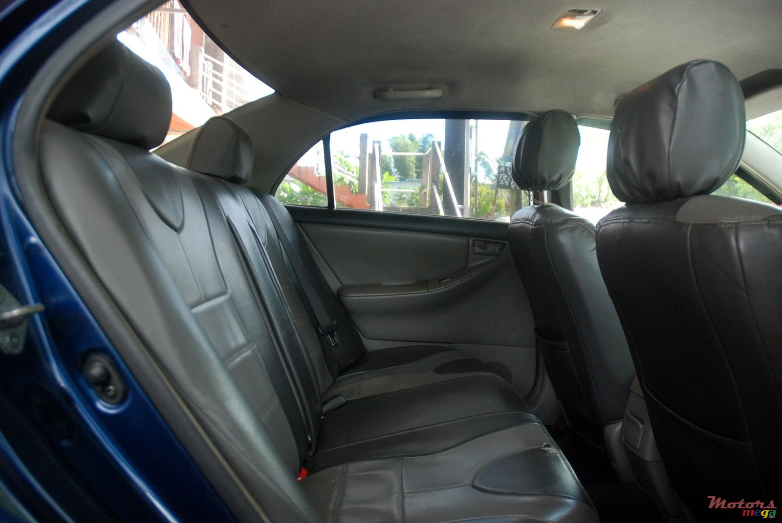 2002' Toyota Corolla photo #3