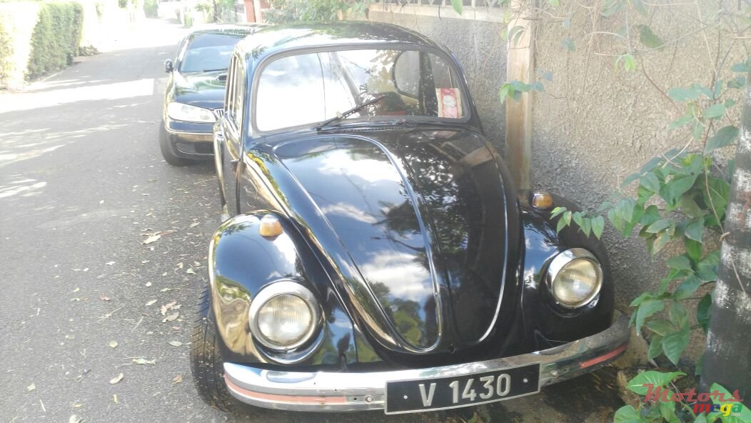 1970' Volkswagen Beetle photo #1