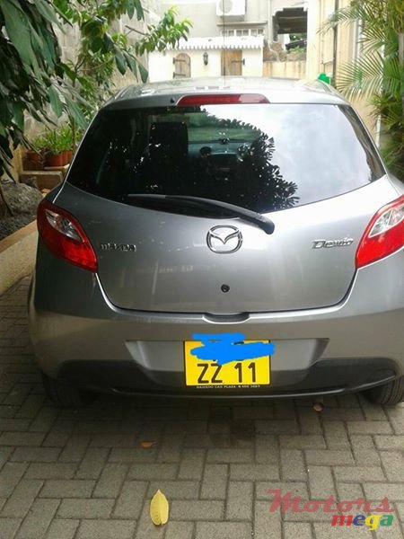2011' Mazda Demio photo #2