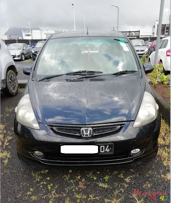 2004' Honda Jazz photo #1