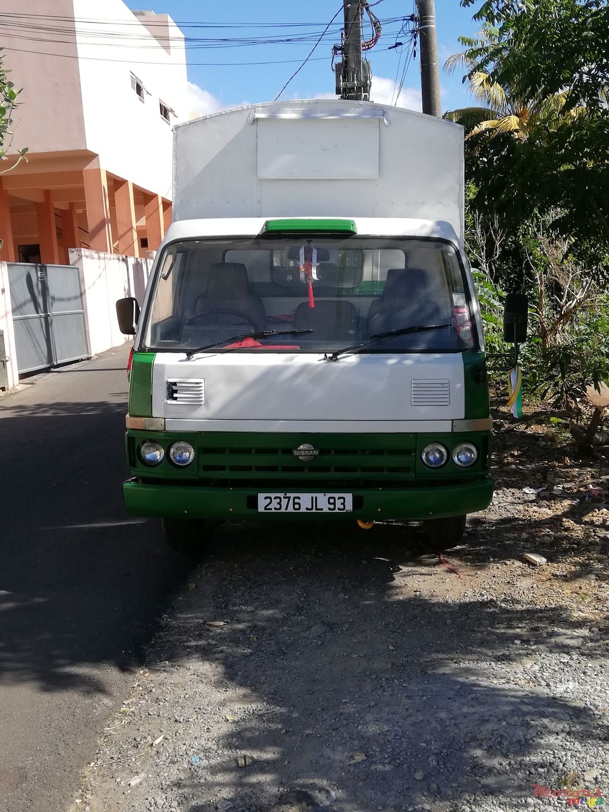 1993' Nissan photo #5