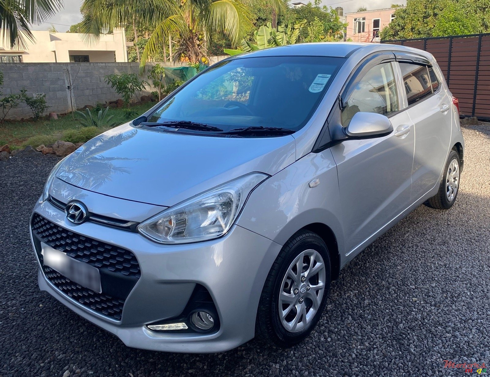 2020' Hyundai i10 Automatic photo #3