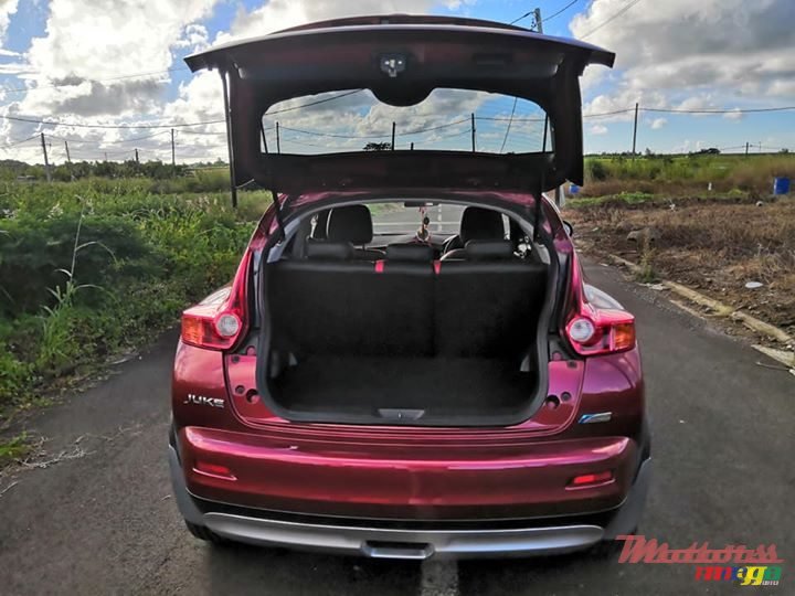 2012' Nissan Juke photo #4