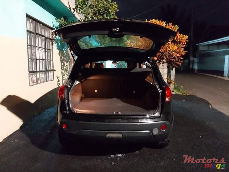 2009' Nissan Qashqai photo #3