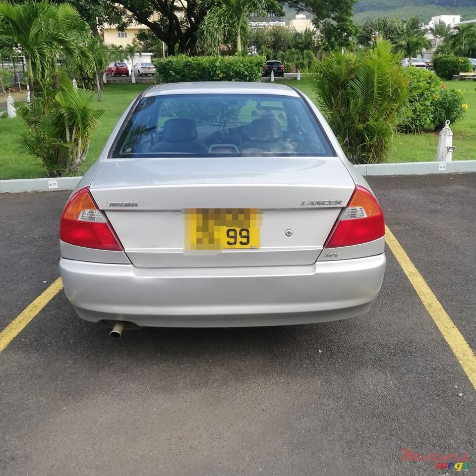 1999' Mitsubishi Lancer photo #4