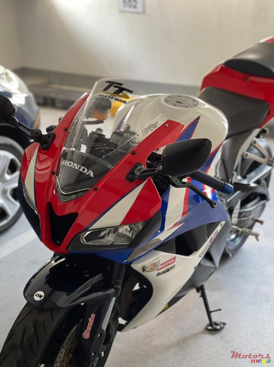 2009' Honda photo #1