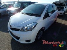 2012' Toyota Vitz jewela  photo #1