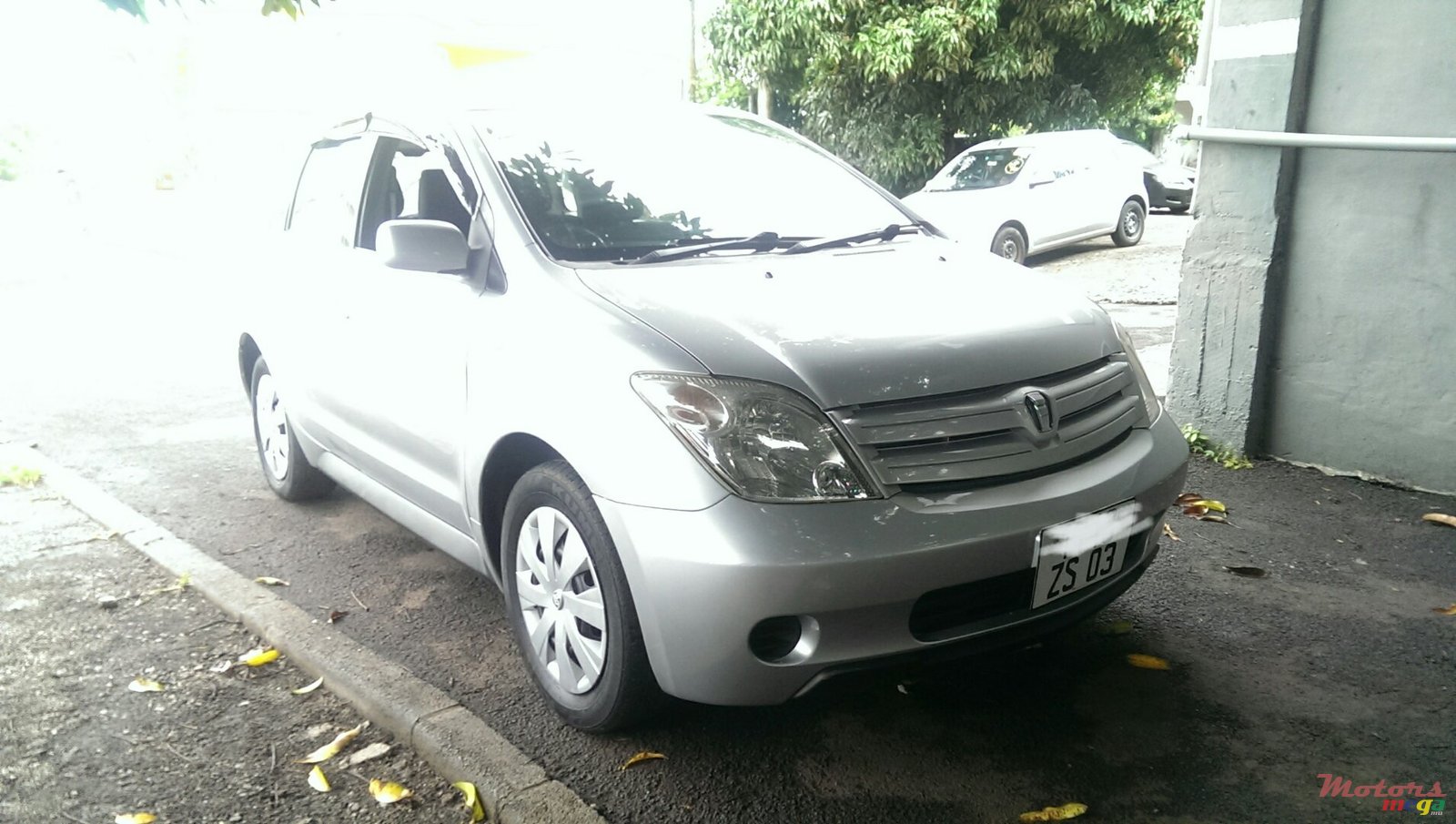 2003' Toyota photo #1