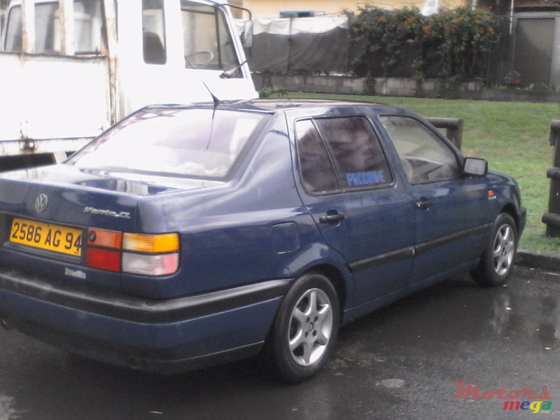 1994' Volkswagen Vento SPORTS photo #2