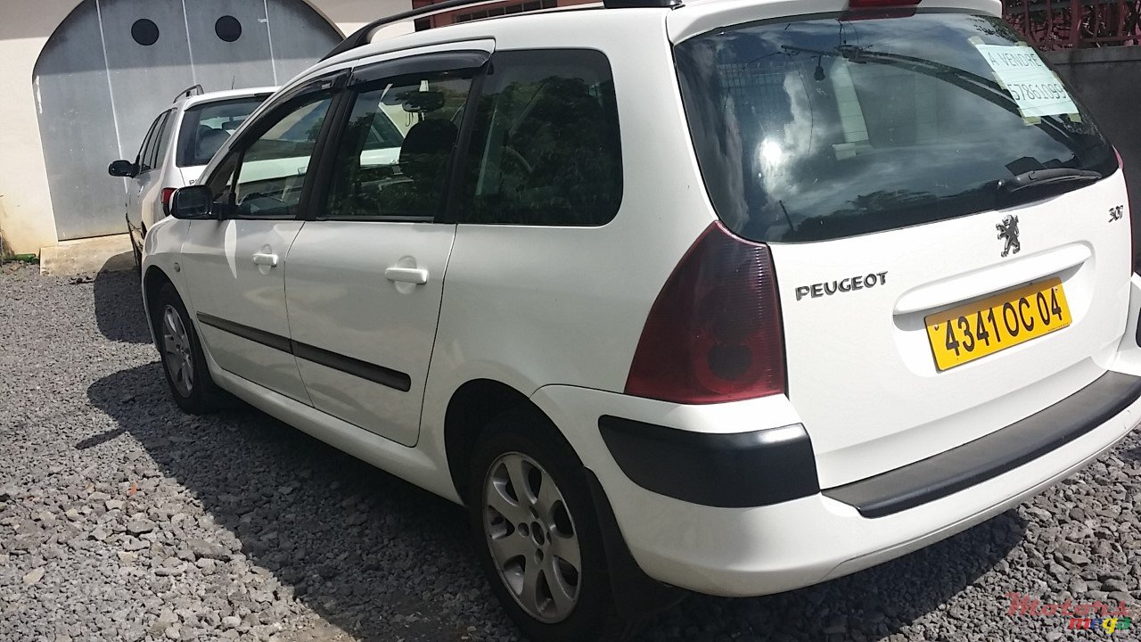 2004' Peugeot 307 photo #3