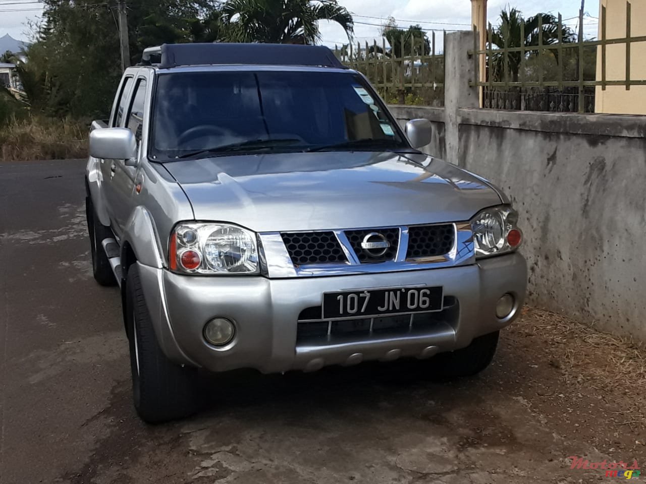 2006' Nissan Hardbody photo #4