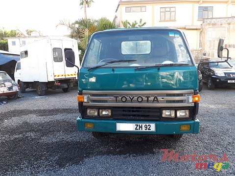 1992' Toyota Dyna photo #2