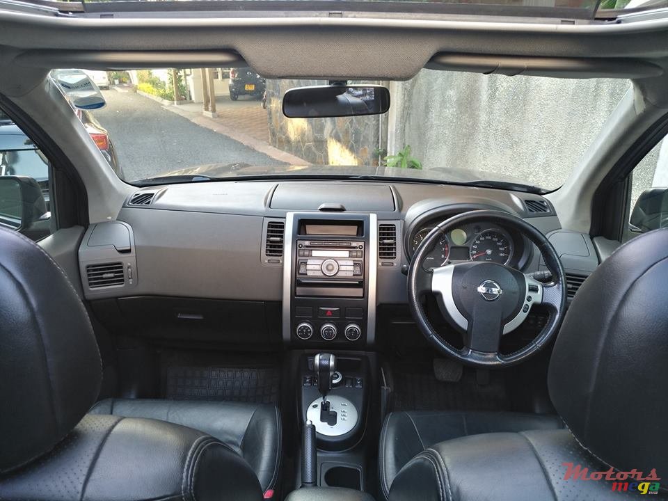 2008' Nissan X-Trail photo #5