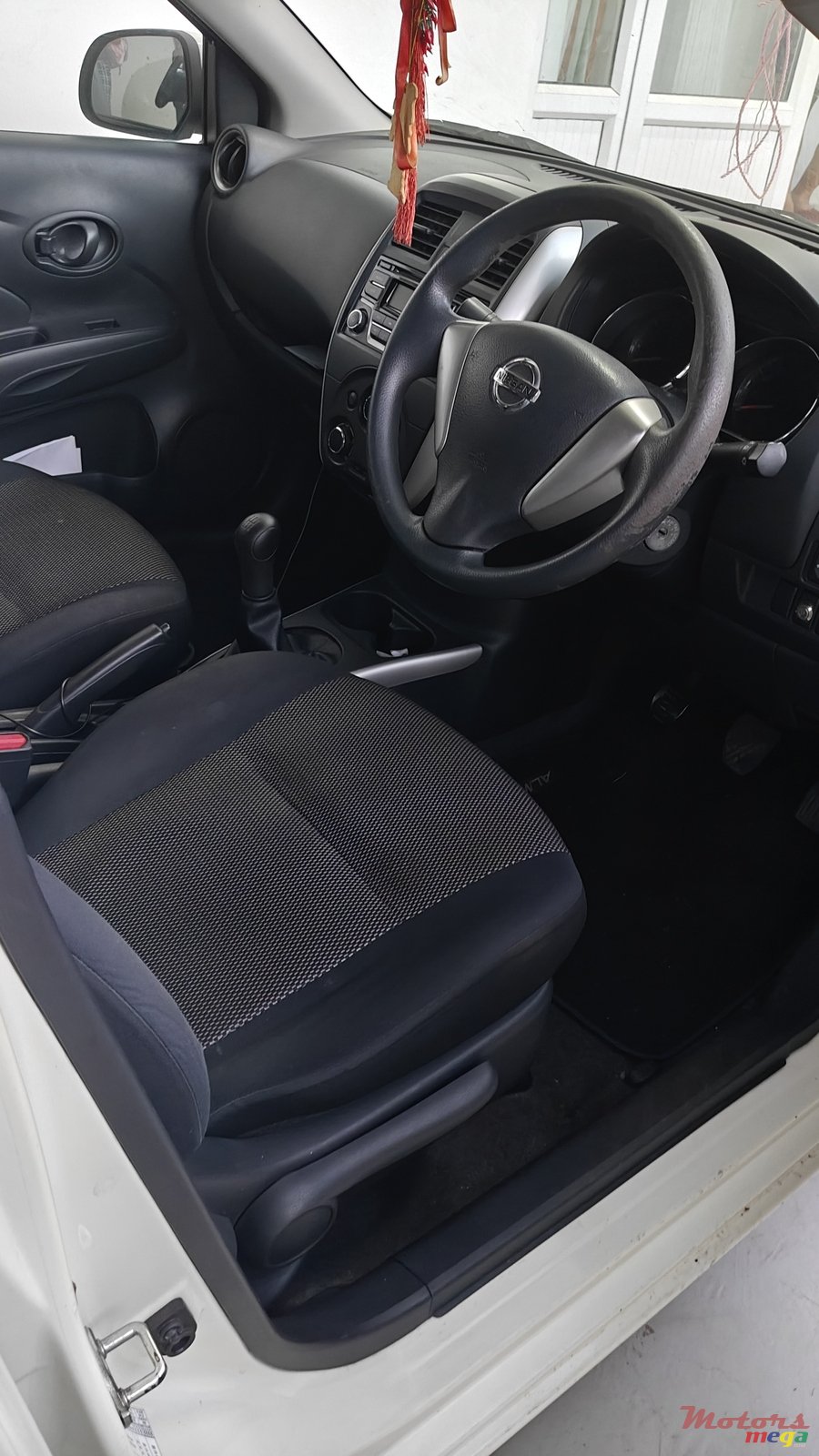 2016' Nissan Almera photo #3