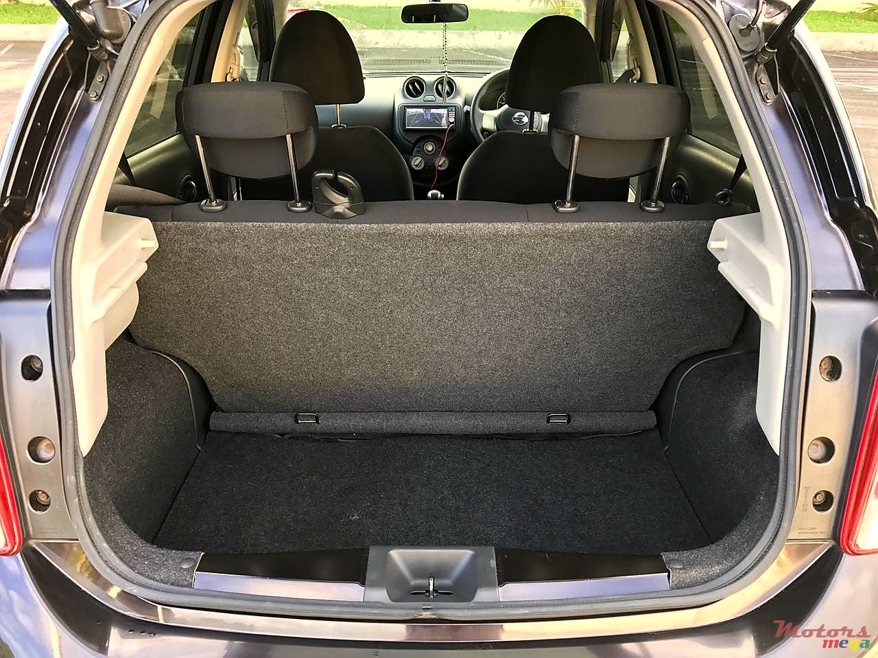 2012' Nissan March photo #6