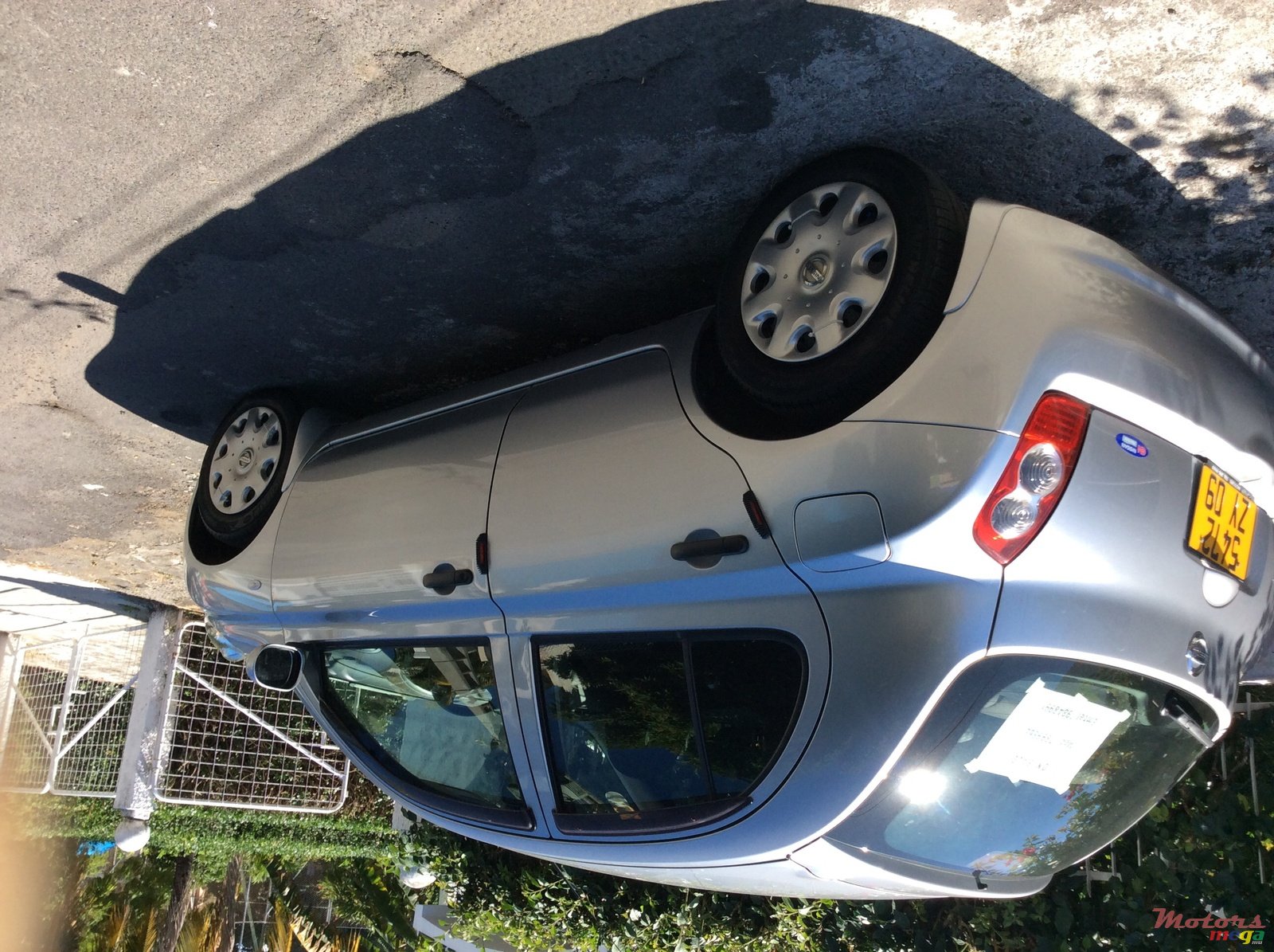 2009' Nissan AK 12 photo #4