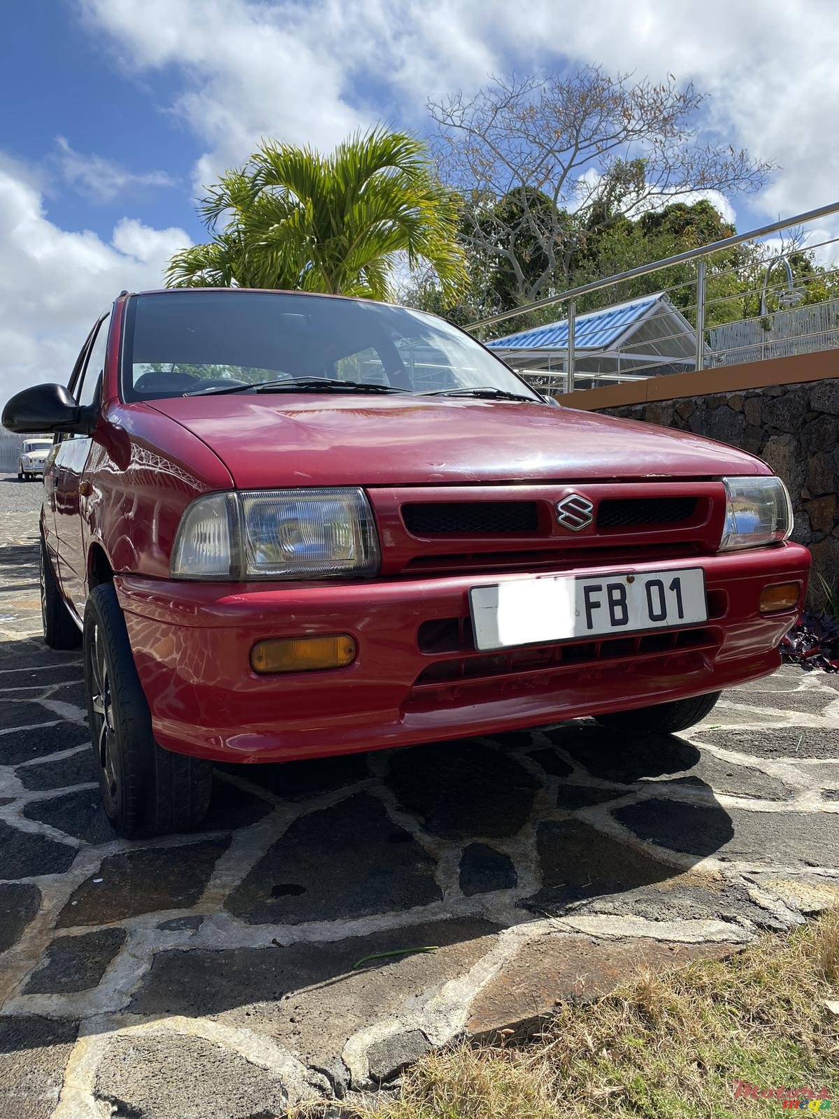 2001' Suzuki Alto photo #1