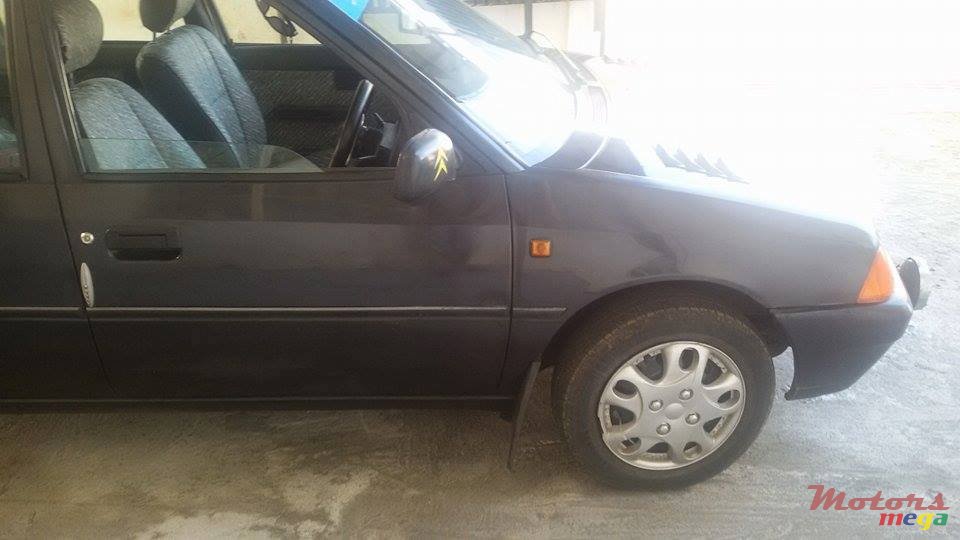 1992' Citroen AX photo #5