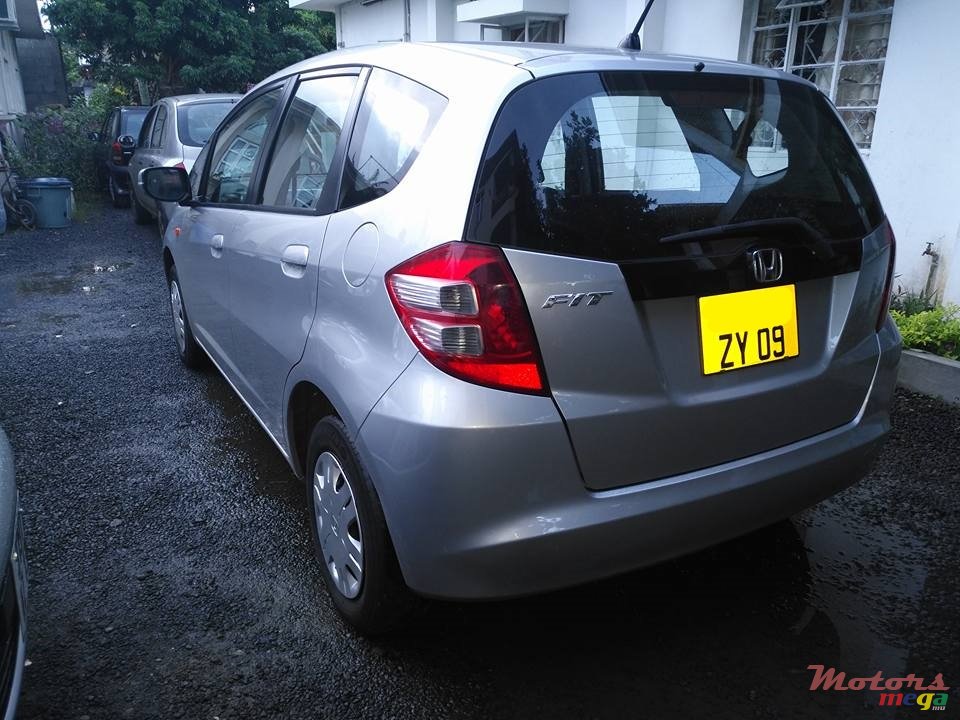2009' Honda Fit photo #4