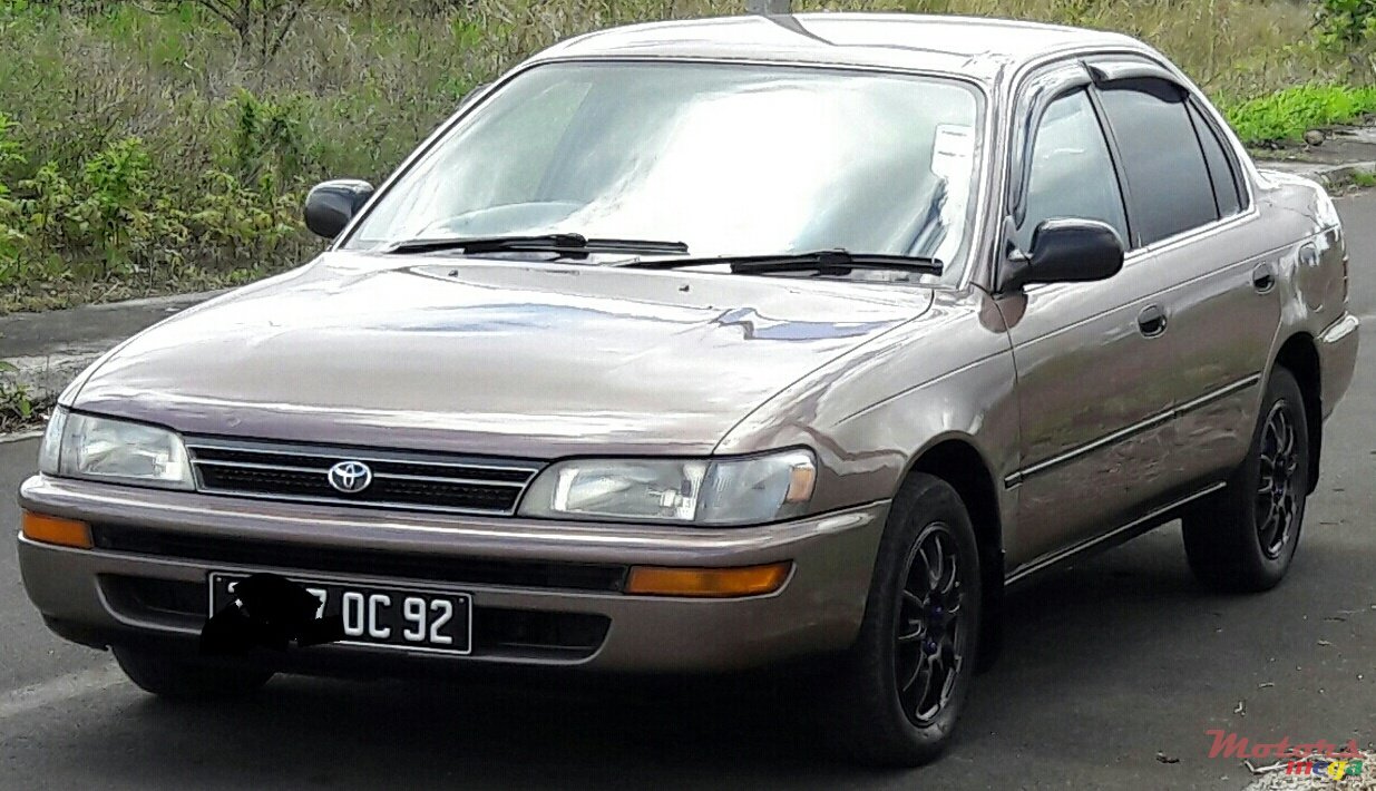1992' Toyota Corolla EE101 photo #2