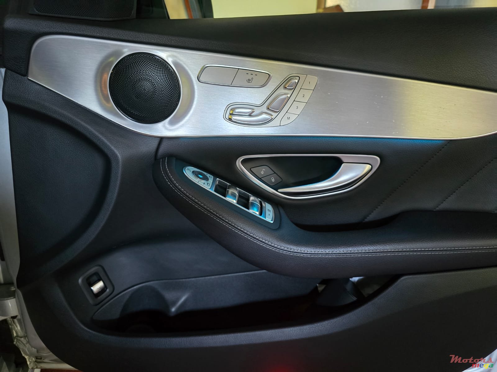 2018' Mercedes-Benz C 180 photo #4