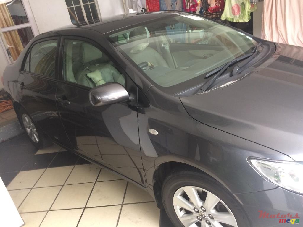 2009' Toyota Corolla photo #6