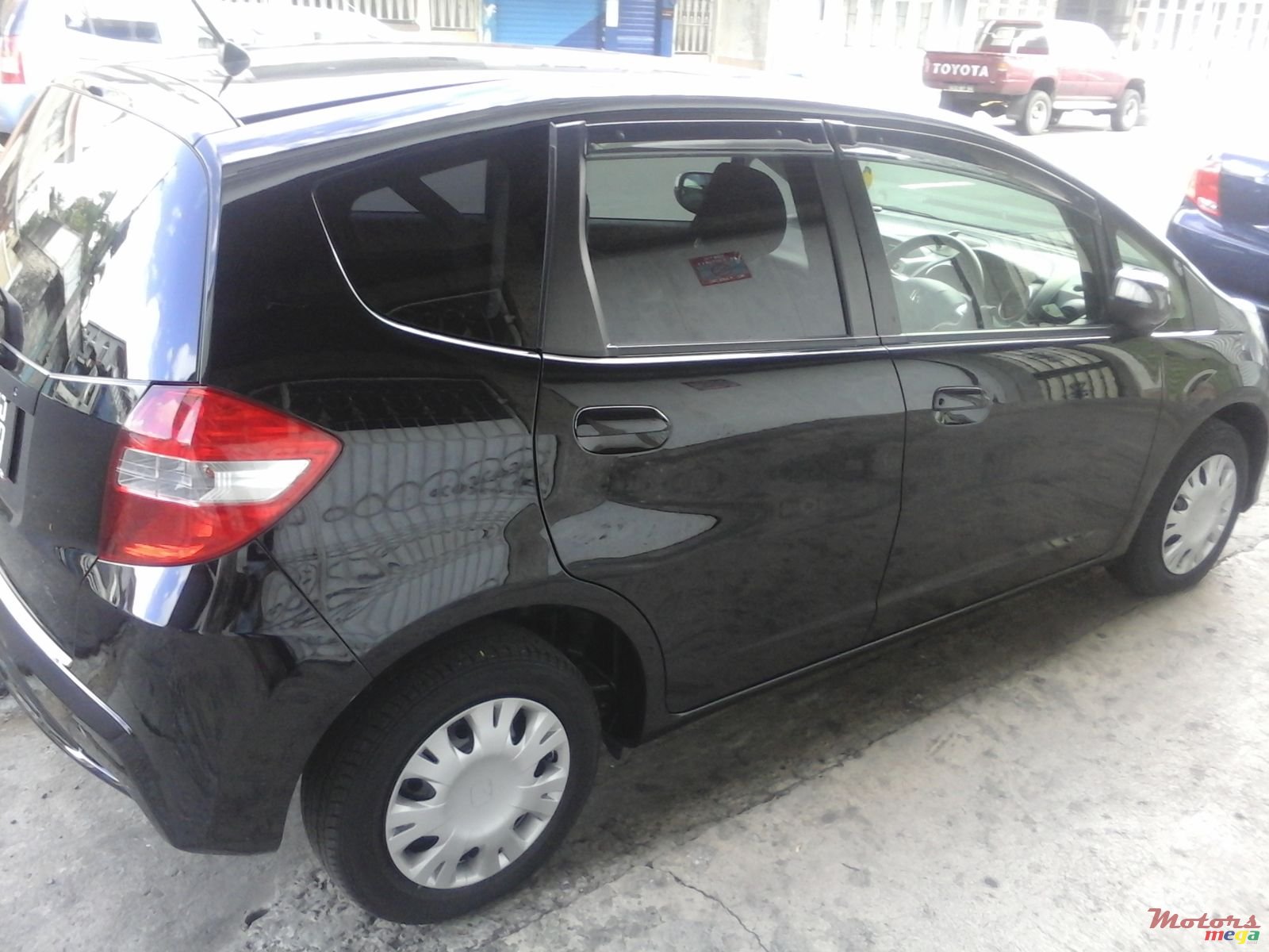 2013' Honda Fit photo #2