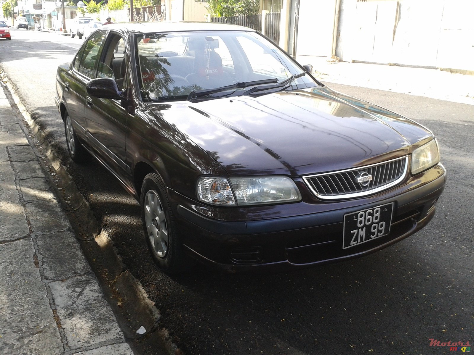 1999' Nissan B 15 photo #1