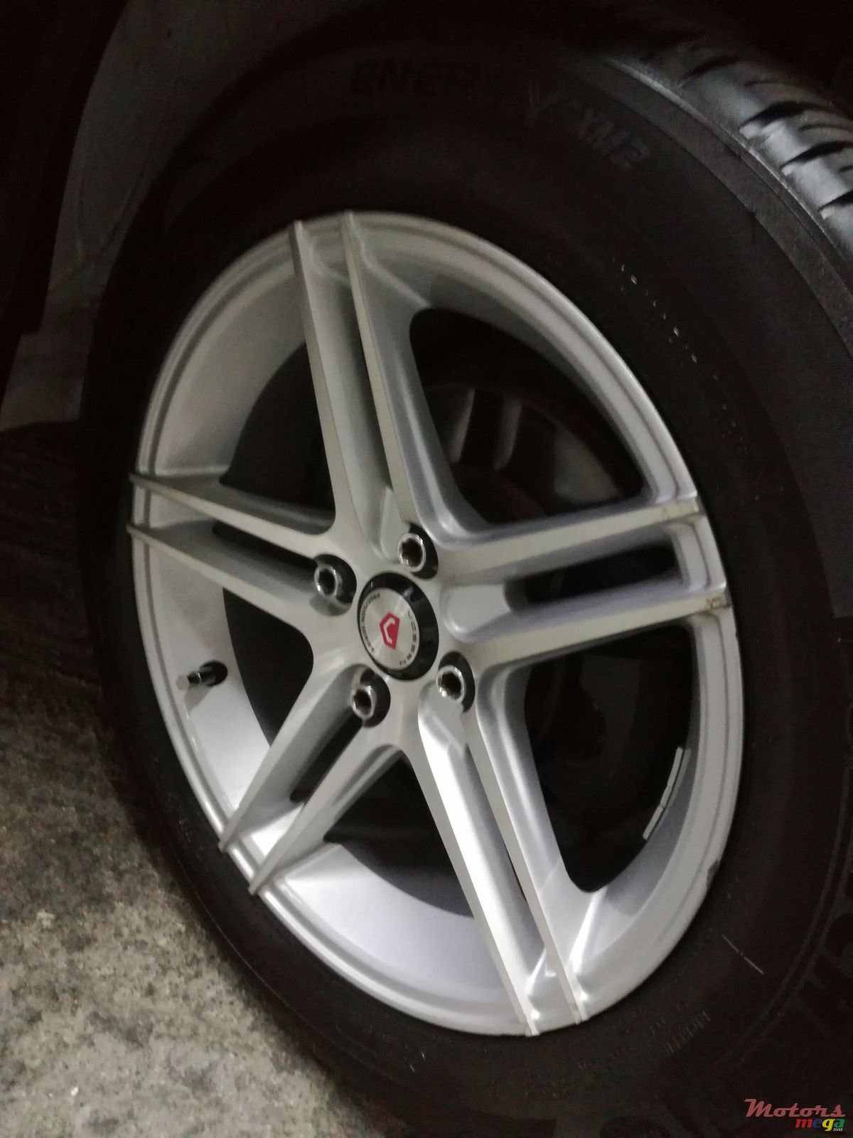 2018' Toyota photo #3