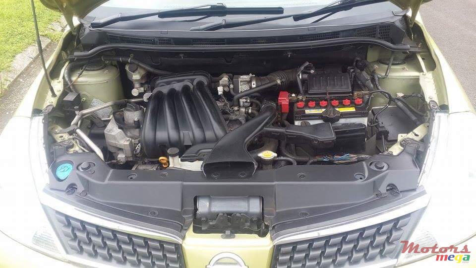 2006' Nissan Tiida photo #7