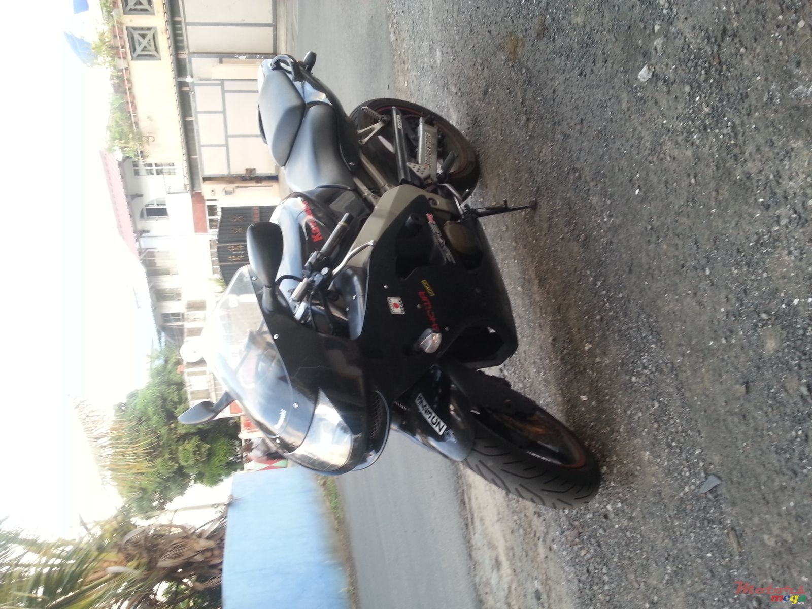 2010' Kawasaki photo #4