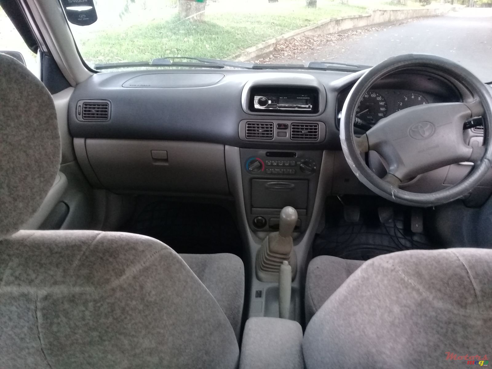 1999' Toyota Corolla photo #6