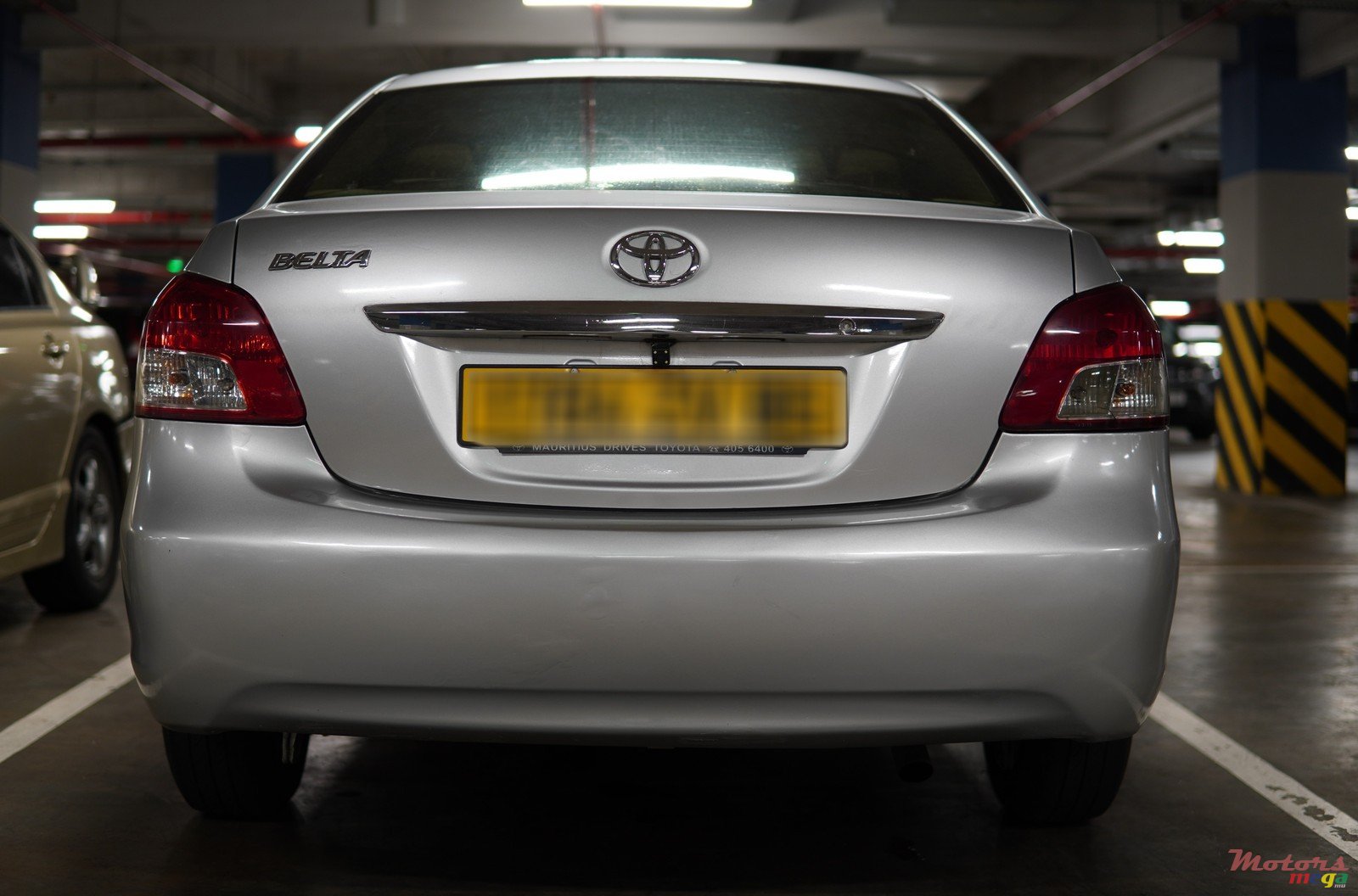 2006' Toyota Belta photo #2