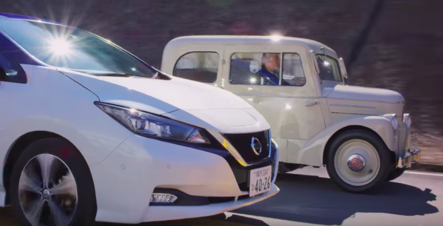 Watch Nissan’s Oldest & Newest Electric Cars Run Side-By-Side