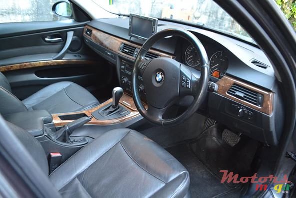 2007' BMW 320 photo #2