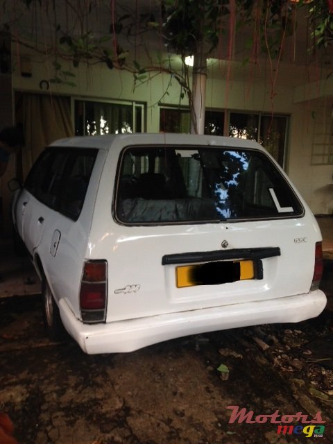 1985' Mazda 323 none photo #4