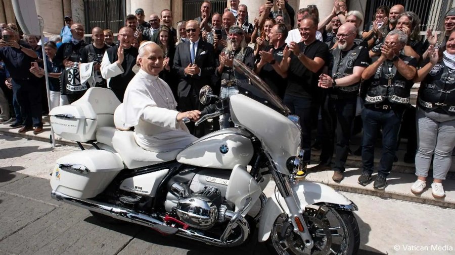 The Pope Just Blessed This BMW Motorcycle for a Children’s Charity Auction