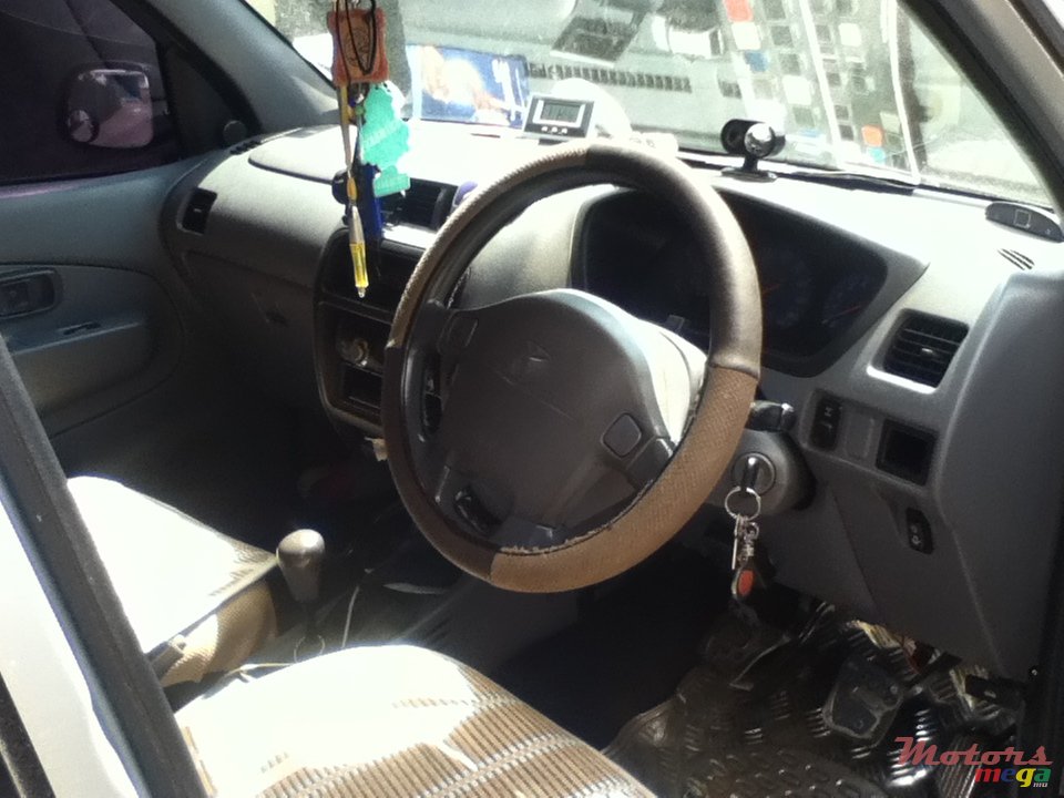 1998' Daihatsu Terios photo #3