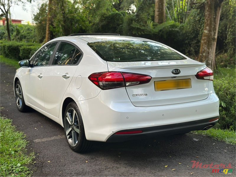 2017' Kia Cerato photo #4