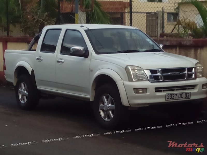 2003' Isuzu D'max photo #1